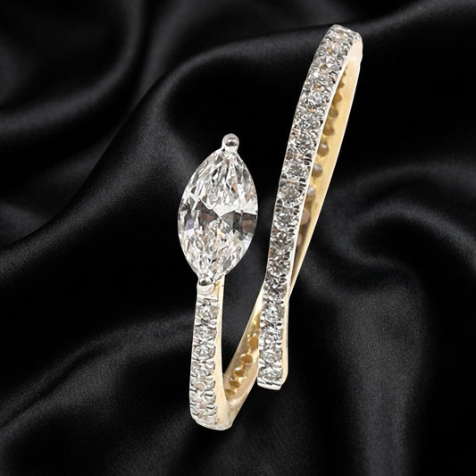 Open-Ended Marquise and Round Diamond Ring with 0.70 Carats Lab-Grown Diamonds