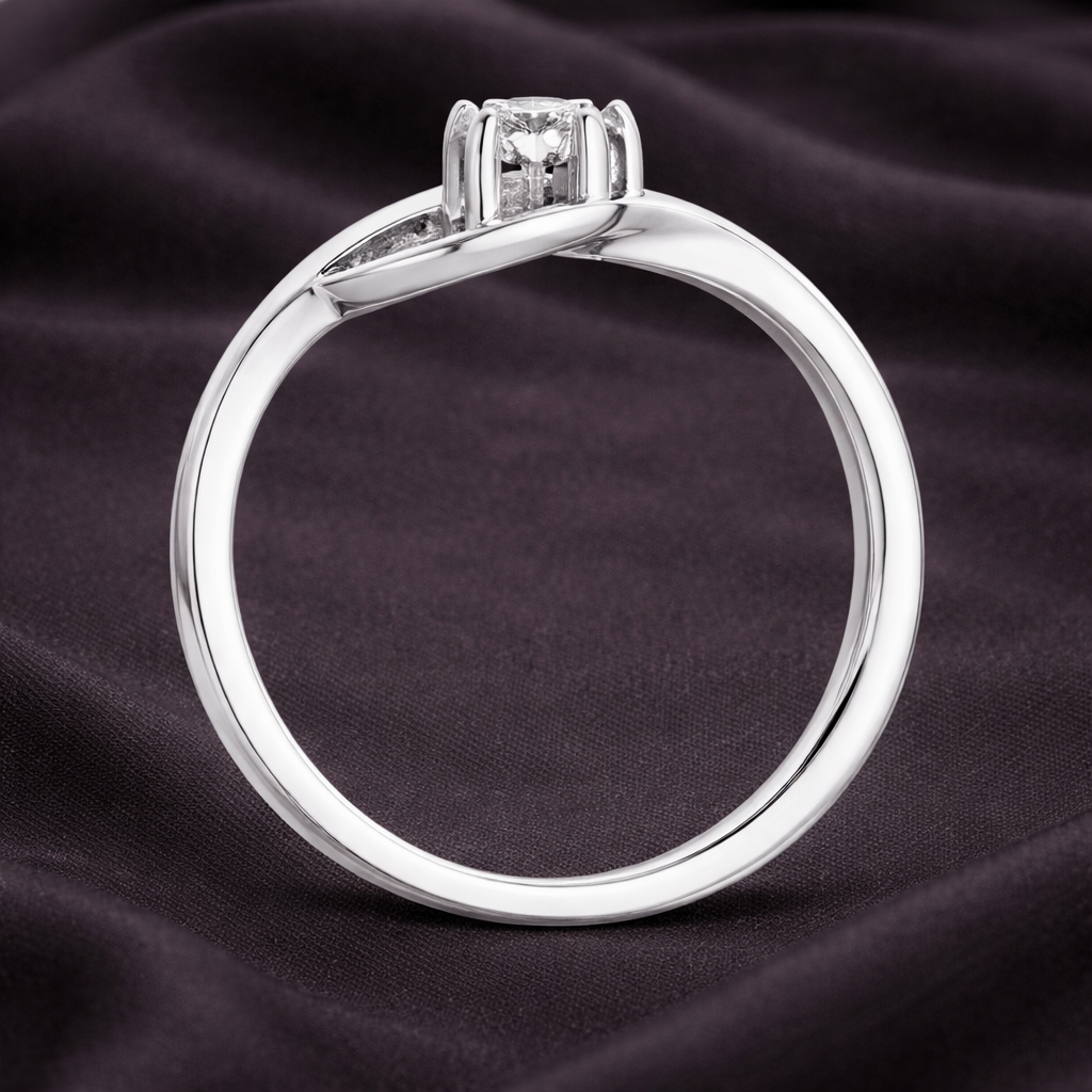 Elegant Twisted Band Ring with 0.18 Carat Round Solitaire Diamond