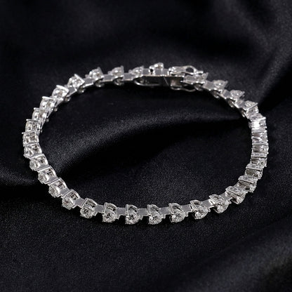5ct Heart-Cut Lab-Grown Diamond Seamless Love Bracelet