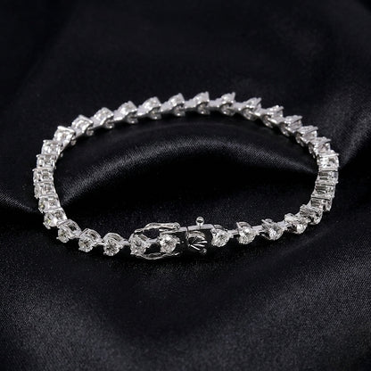 5ct Heart-Cut Lab-Grown Diamond Seamless Love Bracelet