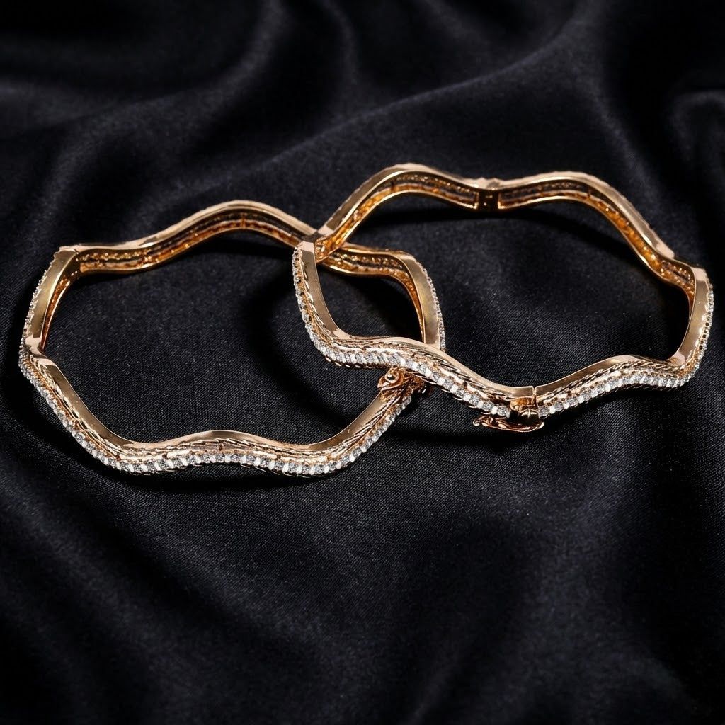 4.7ct Lab Grown Dazzling Dual-Toned Wavy Bangle