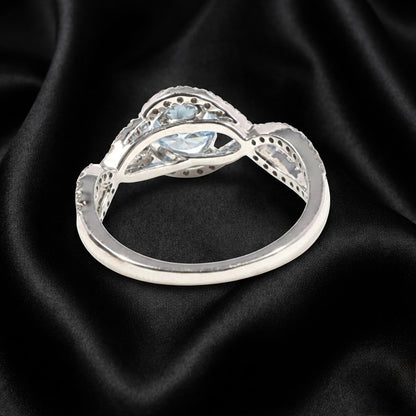 0.70 ct Blue Brilliant-Cut Diamond Ring with Twisted Band and Diamond Halo
