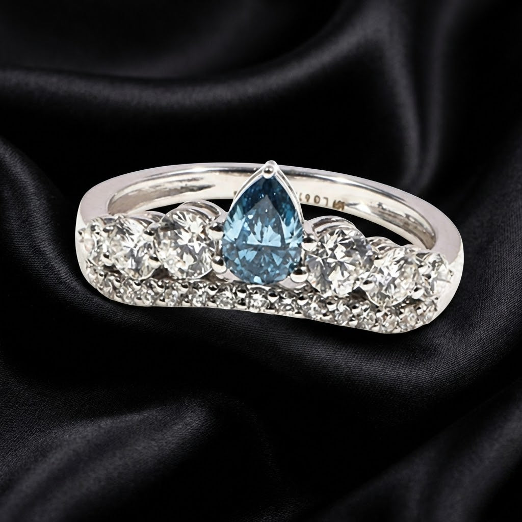 1.00 ct Blue Pear-Shaped Diamond Ring with Graduated Diamond accents