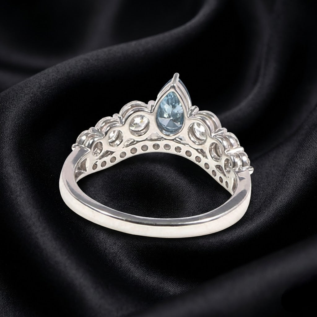 1.00 ct Blue Pear-Shaped Diamond Ring with Graduated Diamond accents