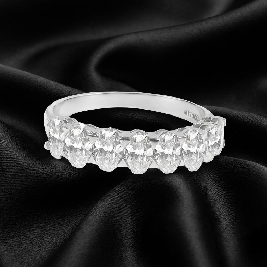 1.9 ct Oval Diamond White Gold Ring