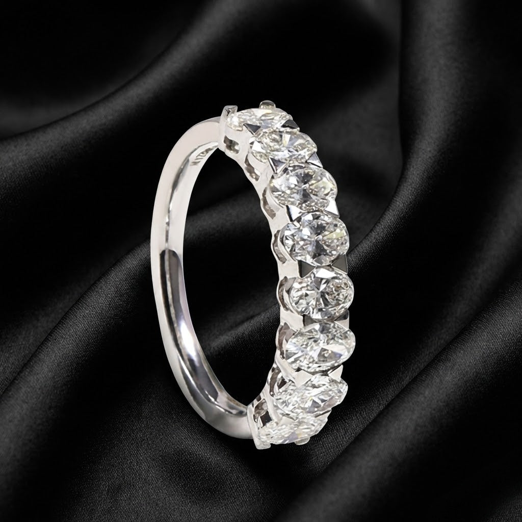 1.9 ct Oval Diamond White Gold Ring