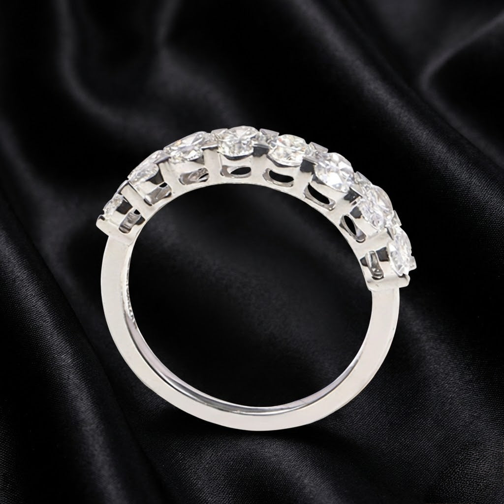 1.9 ct Oval Diamond White Gold Ring