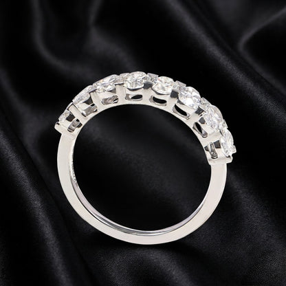 1.9 ct Oval Diamond White Gold Ring