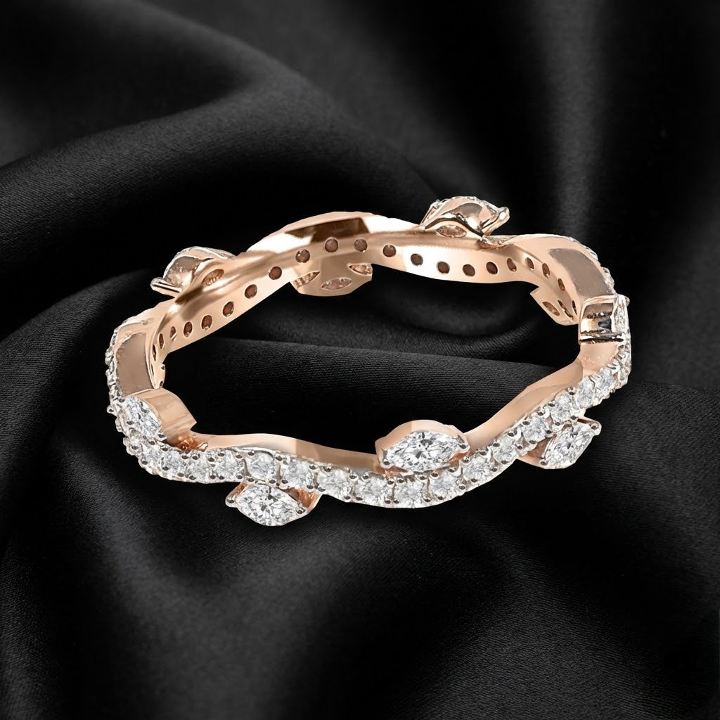 Wavy Band Ring with 0.69 Carats and Marquise-Shaped Accents