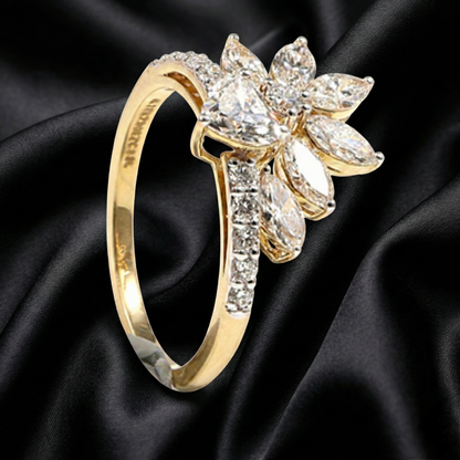 Heart and Floral Motif Ring with 1.2 Carats Lab-Grown Diamonds
