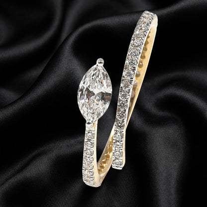 Open-Ended Marquise and Round Diamond Ring with 0.70 Carats Lab-Grown Diamonds